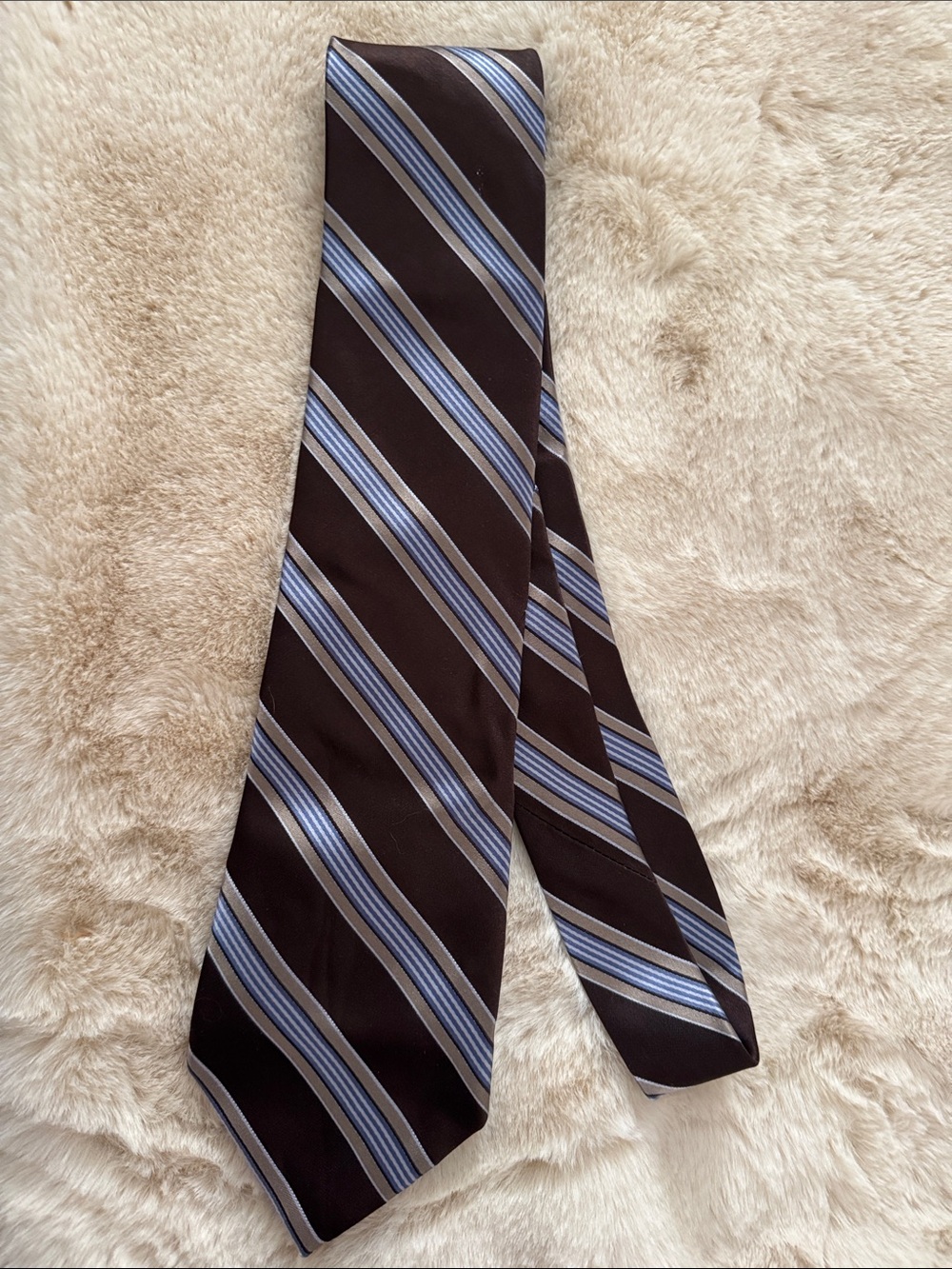 DKNY‎ Classic Brown Stripe Men’s Tie with Blue Accents